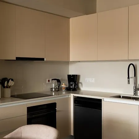 Sunny Mediterranean Escape Kapparis Apartment *