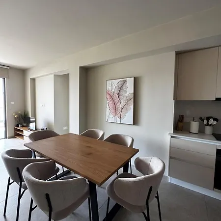Sunny Mediterranean Escape Kapparis Apartment Paralimni
